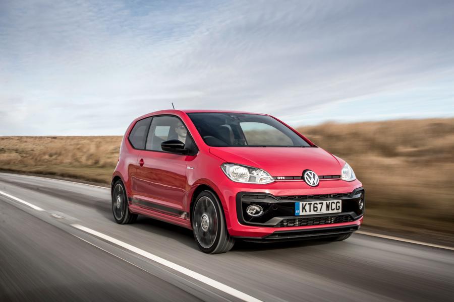  Volkswagen up! GTI 2018 года  (UK) (фото 35 из 36)